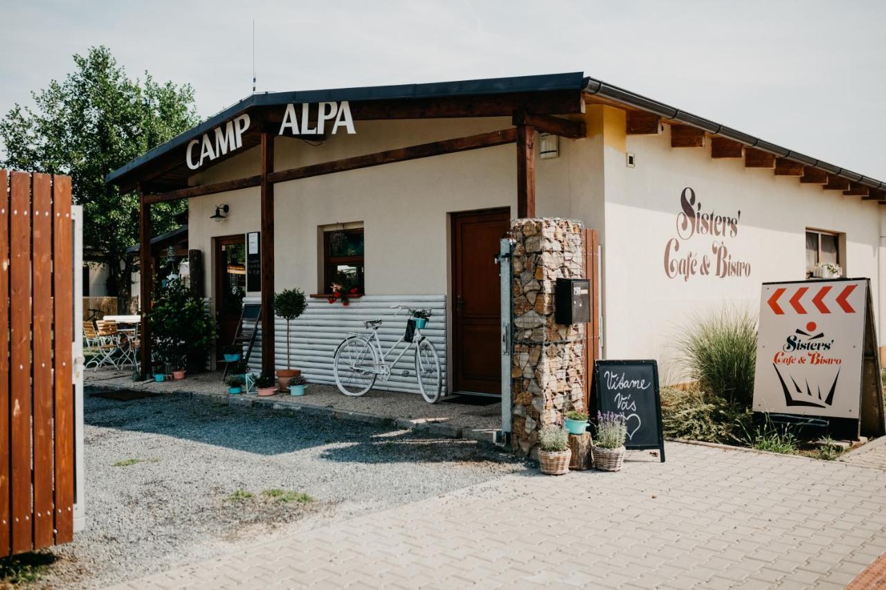 Hotel Camp Alpa Ostrovačice Exterior foto